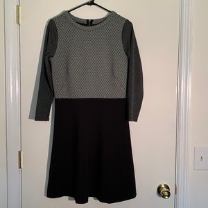 Loft size 6 Long sleeved dress